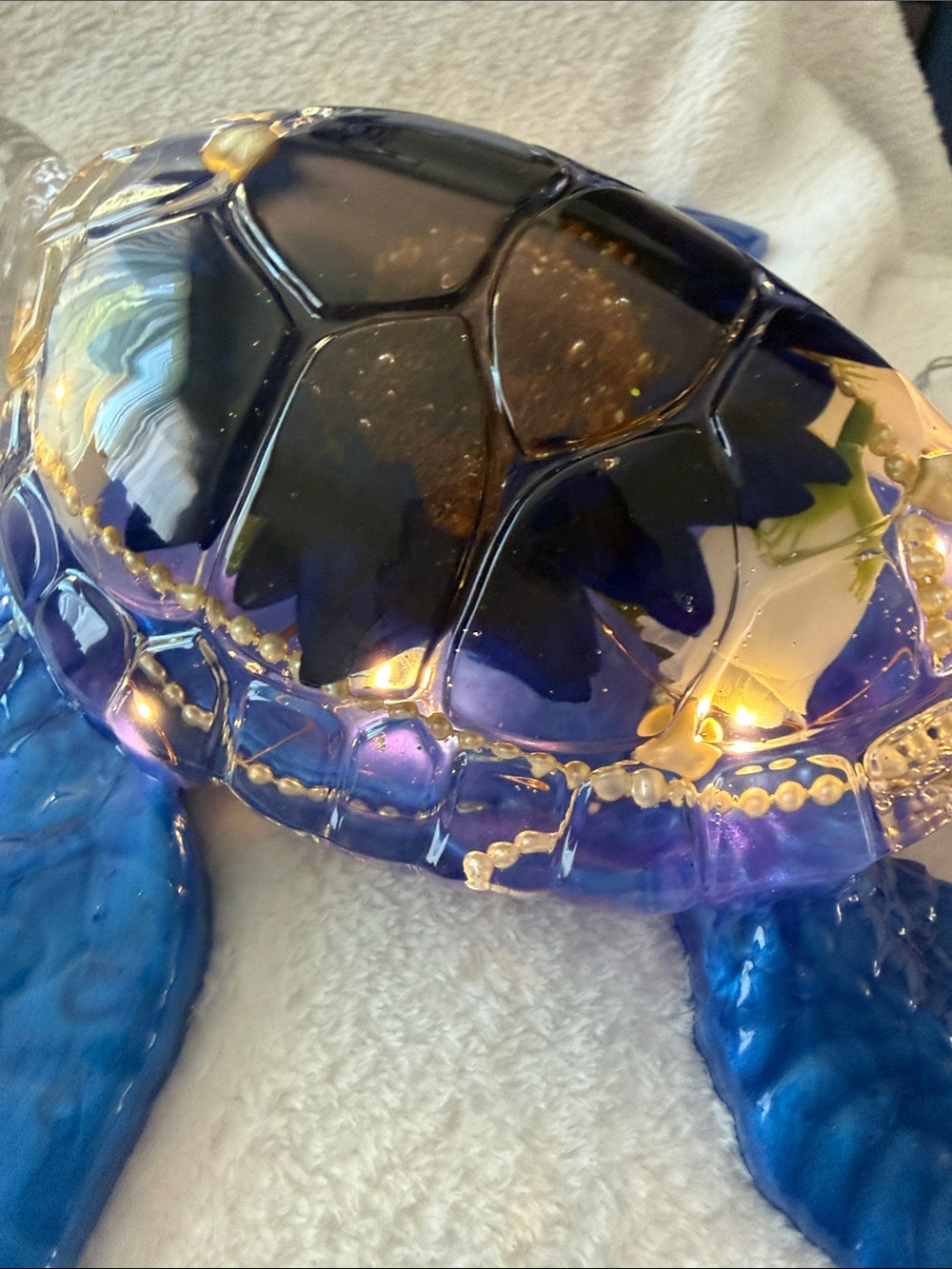 Handmade Resin Sunflower Sea Turtle with Lights - Picture 3 of 9